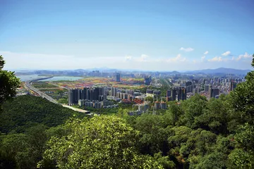 狂热的楼市与深圳的土地利用方式