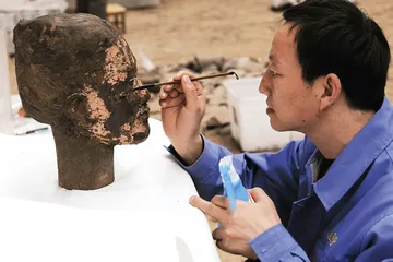 兵马俑二号坑再发掘：一座坑与一座陵1