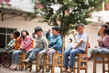 校长黄明芳和她的民办小学