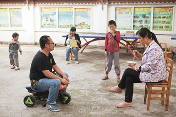 校长黄明芳和她的民办小学3
