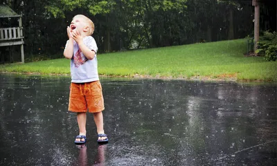 令人期盼和困惑的降雨