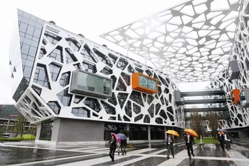 马云是怎么赚钱的