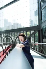 人民已不再局限于只穿普拉达