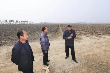 那个叫章永璘的张贤亮