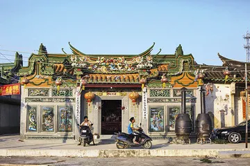 博社：超级村庄的宗族与毒品