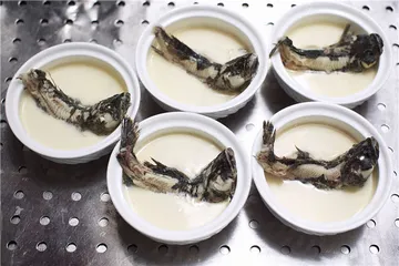苏州春宴：清淡与浓艳2