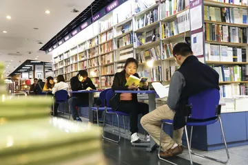 让一盏灯点亮一座城市1