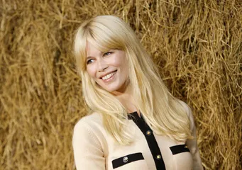 克劳迪娅·希弗 （Claudia Schiffer，1970～ ）