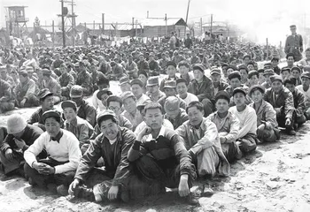 走过战争，走过屈辱6