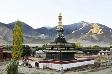 ​穿越古老寺庙与神秘宗教之旅5