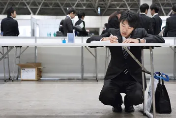 ​日本的强国企图与历史现实 安倍能改变什么3
