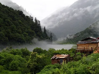 ​滇藏路地理：2000公里的景观诱惑7