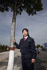 “两棵树”改变的家庭命运3