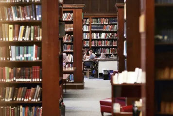 哈佛大学：处于守势的帝国3