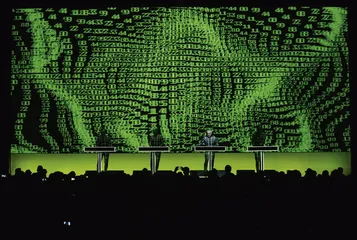 天下(745)3