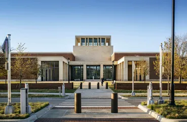罗伯特·斯特恩：现代性的古典建筑