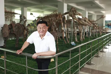 从矿长到古生物学者：郑晓廷和他的天宇博物馆