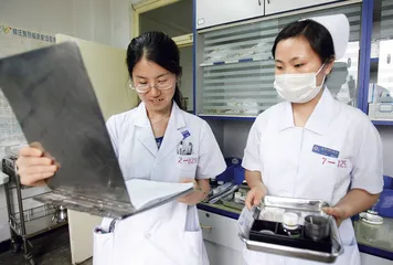 蛛丝马迹：朱令案何以为悬案？2