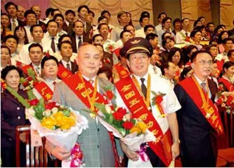 “功勋飞行员”余现普,与共和国同龄3