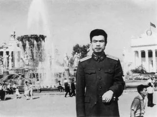 “耄耋之年自有狂,固北疆,战南洋”5