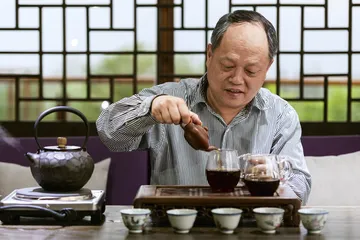 何作如：从喝茶到做茶