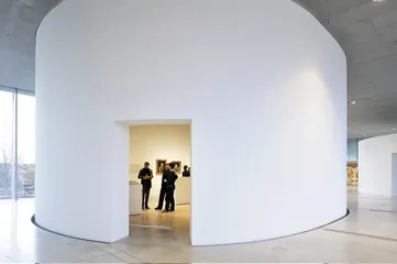 薄雾中的朗斯卢浮宫4