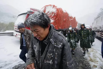 怀来救援：暴雪、残长城与奇迹