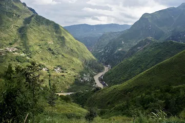 彝良地震行纪1