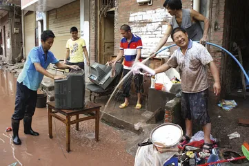 彝良地震行纪2