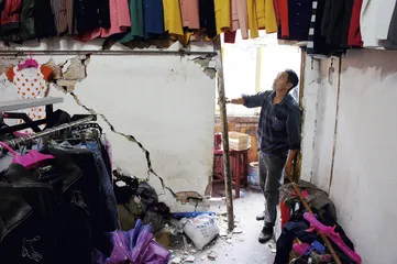 彝良地震行纪5