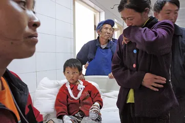 彝良地震行纪6