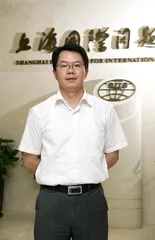 国际权势转移中的东亚格局1