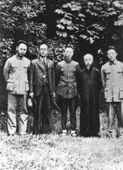 父亲邹韬奋与我们的家庭5