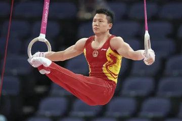 陈一冰：“倒十字”之美