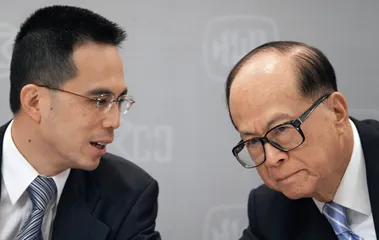 ​继承者：李泽钜与李泽楷