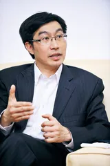 寻找差异化的HTC自我试验2