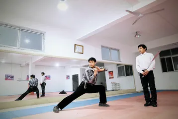闫沛东的三重世界5