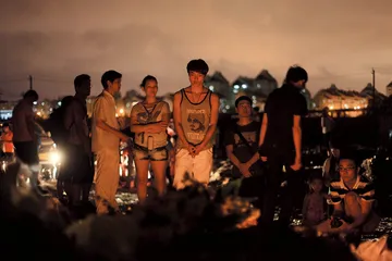 超速下的脆弱“王国”4