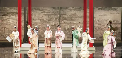 田沁鑫在排练场：上路的孤儿2
