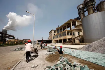 我们如何与化工业相处——专访中国石油和化学工业规划院总工程师李君发1