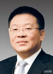 网购冲击下的苏宁求变1