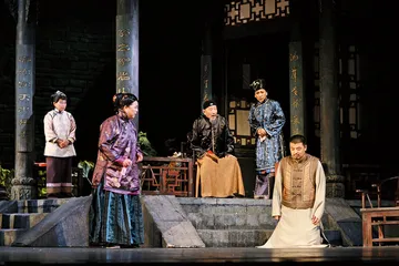 话剧《家》：对现实主义的重新叩问1