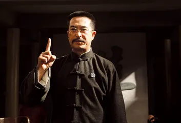 张嘉译：长者李大钊
