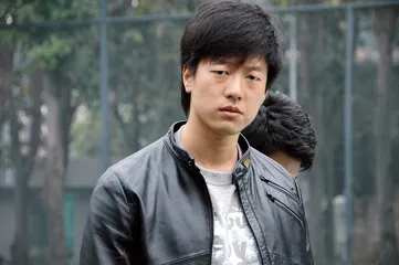 凌潇肃：婚姻就像存钱罐