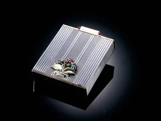化妆盒里的秘密4