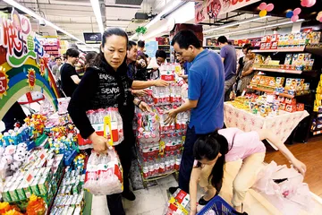 新安江苯酚泄露事件：交通意外引发的城市饮水危机4