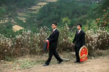 法官与乡土：龙进品的17年2