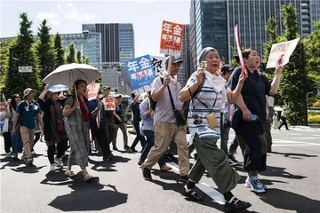 安倍晋三辞职：“最长任职首相”的复杂遗产3
