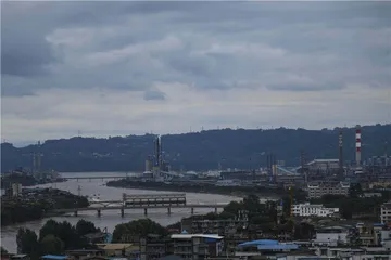 “逃离五通桥”背后：老城区的化工之困1
