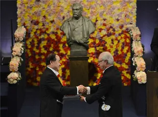 莫言：小说有时候是会成长的，就像人会慢慢地成长一样1